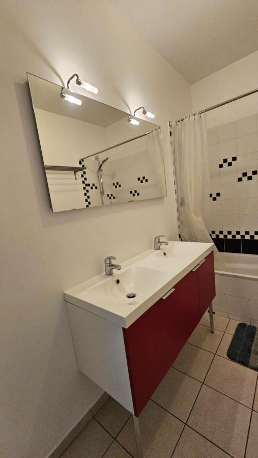 Bed To Rent - Maison Calme Avec Jacuzzi Sous Supplement บอร์โด ภายนอก รูปภาพ