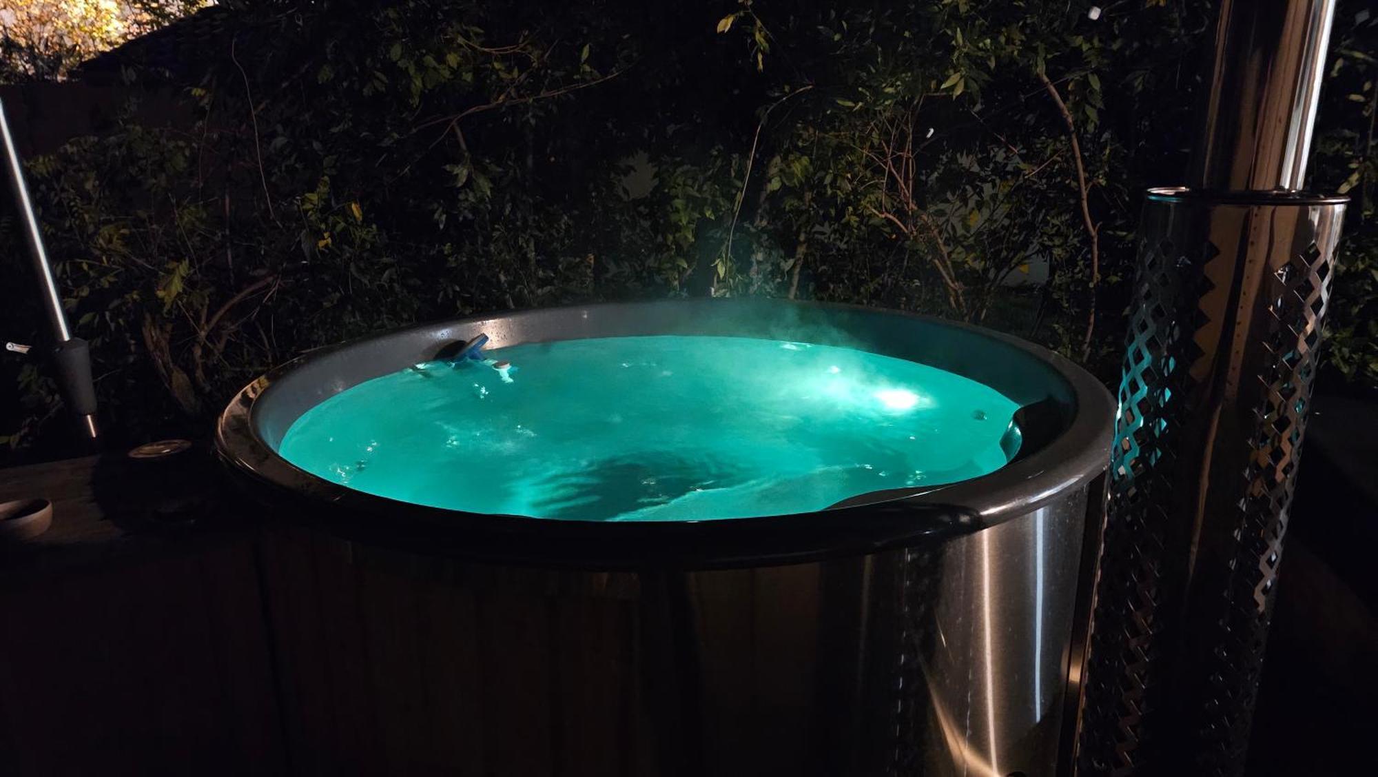 Bed To Rent - Maison Calme Avec Jacuzzi Sous Supplement บอร์โด ภายนอก รูปภาพ
